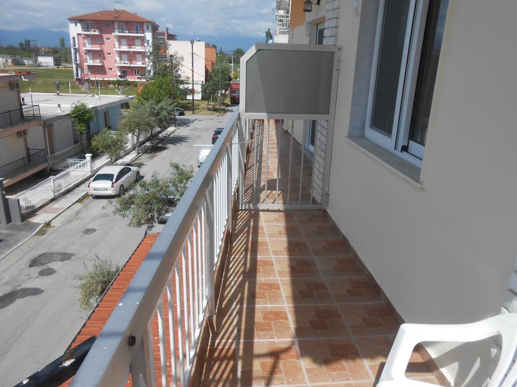 Hotel Germany Paralía Kültér fotó