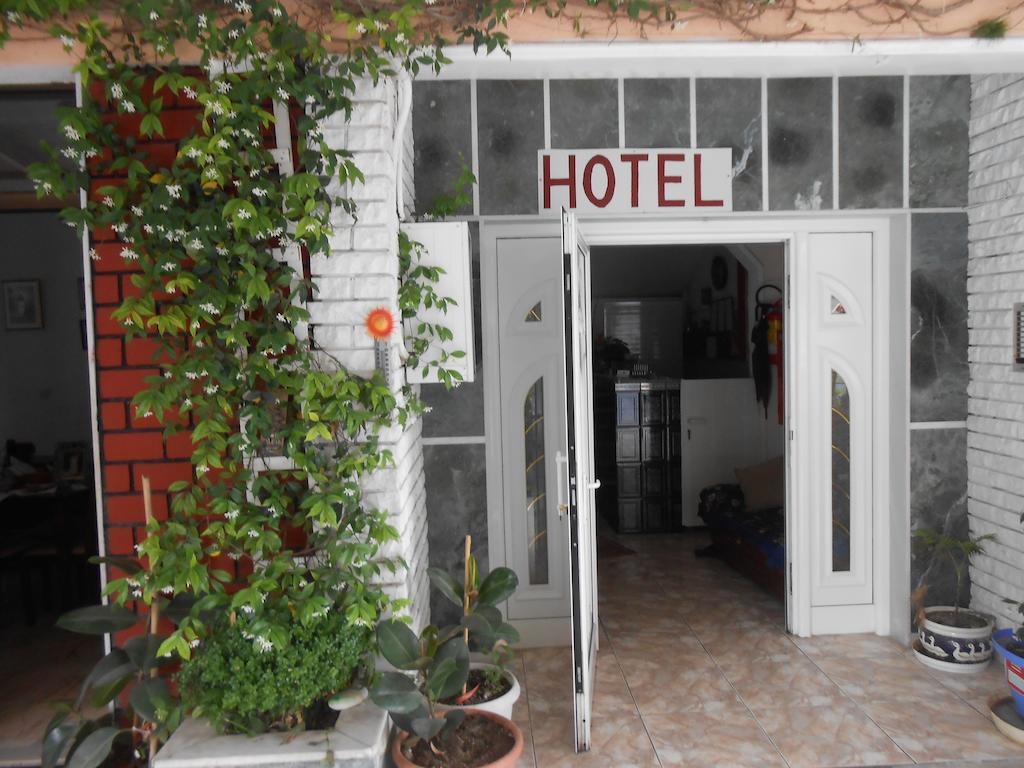 Hotel Germany Paralía Kültér fotó