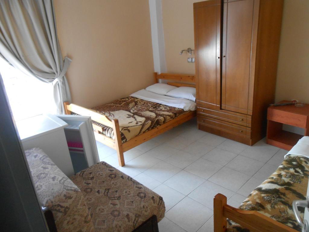 Hotel Germany Paralía Kültér fotó